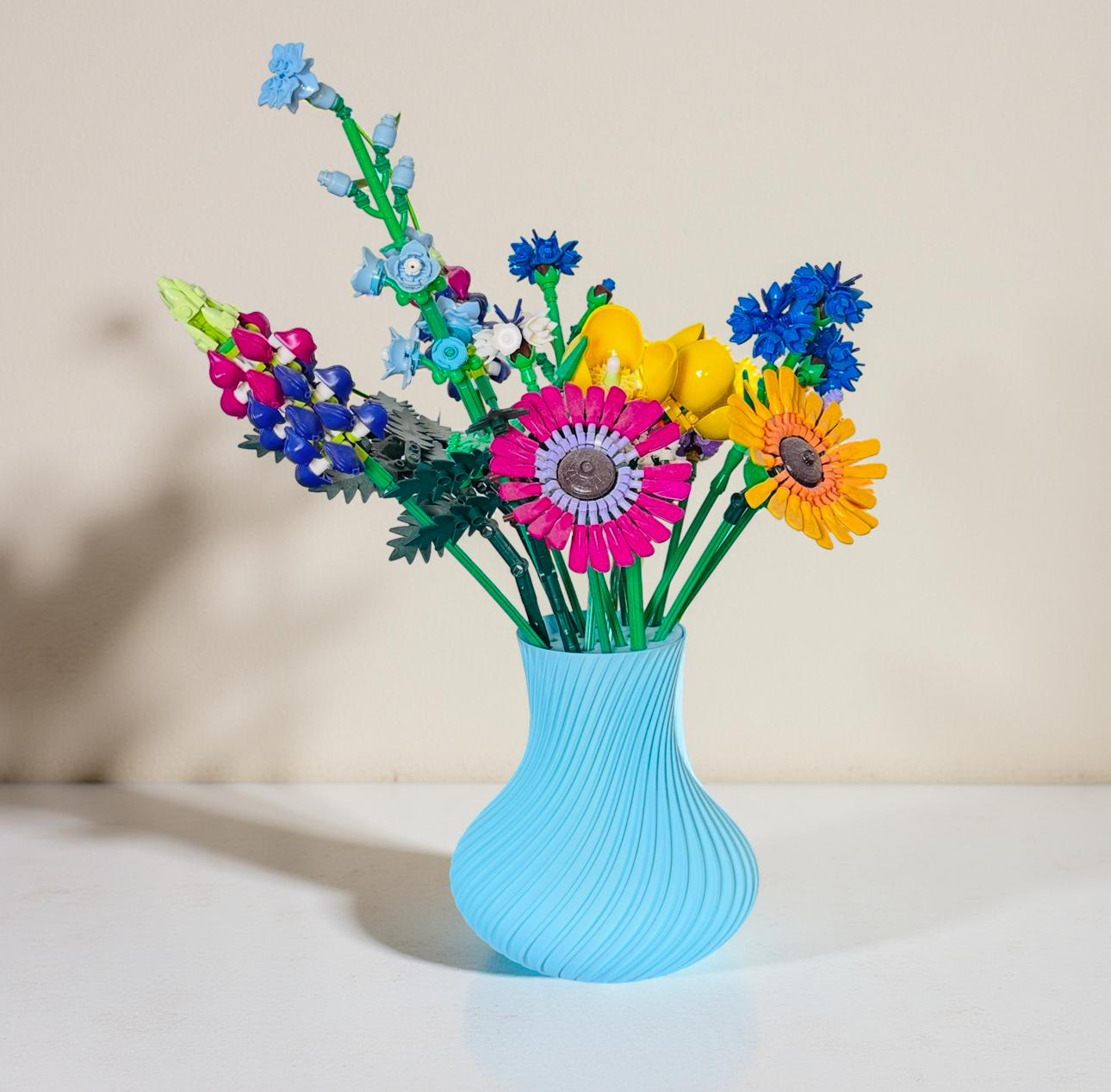 Display Vase For Lego Bouquet, Artificial Flowers or Roses 10313 Botanicals