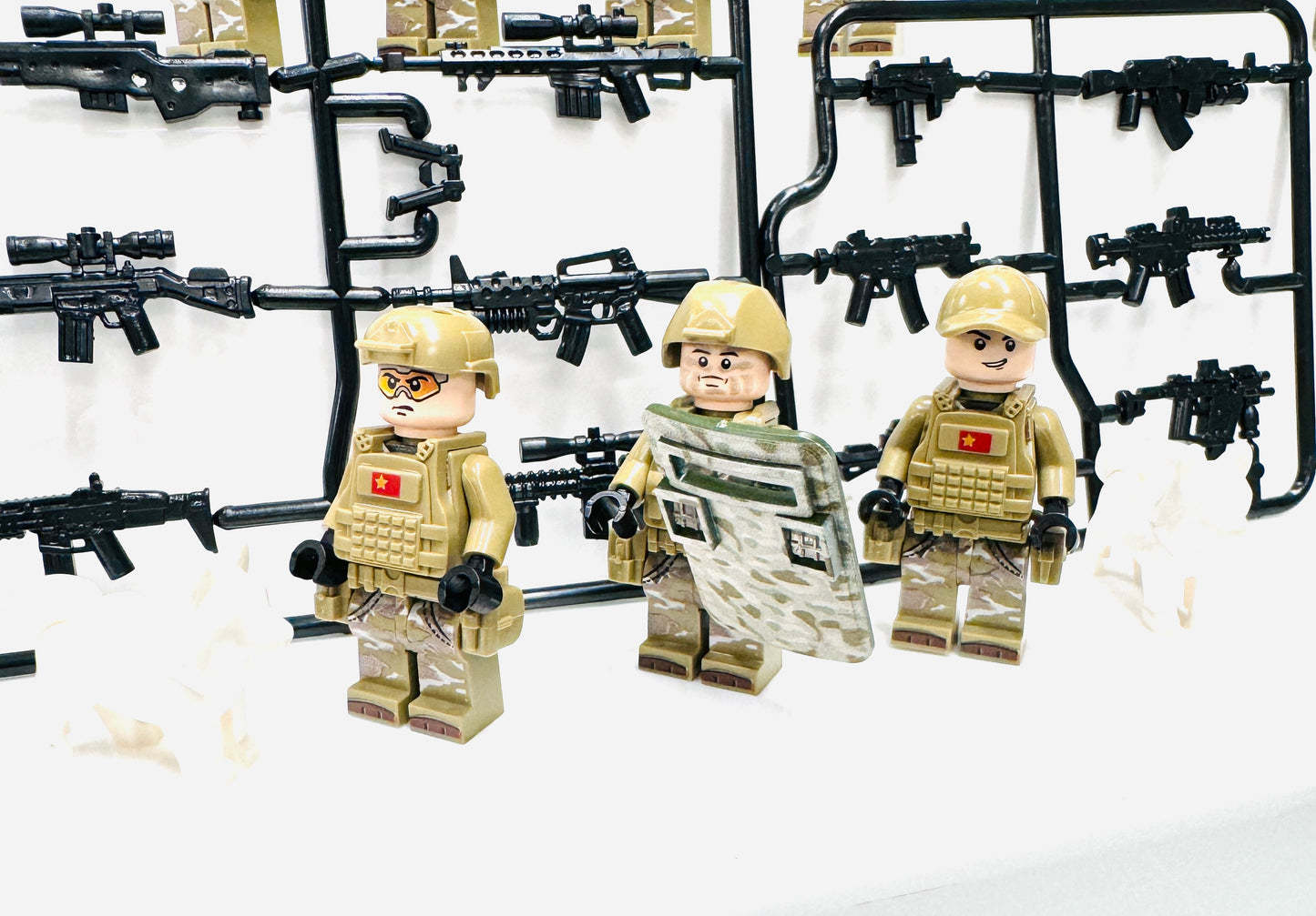 Custom Military Special Forces Set Of 7 Minifigures, 2 Dogs & Weapons sets.