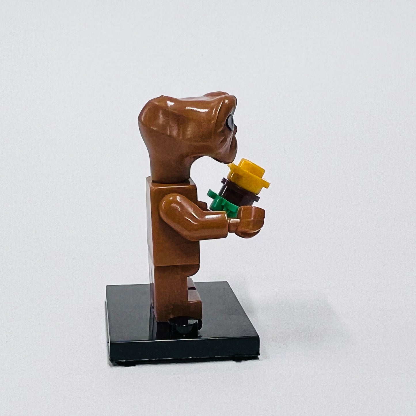 Custom ET Minifigure