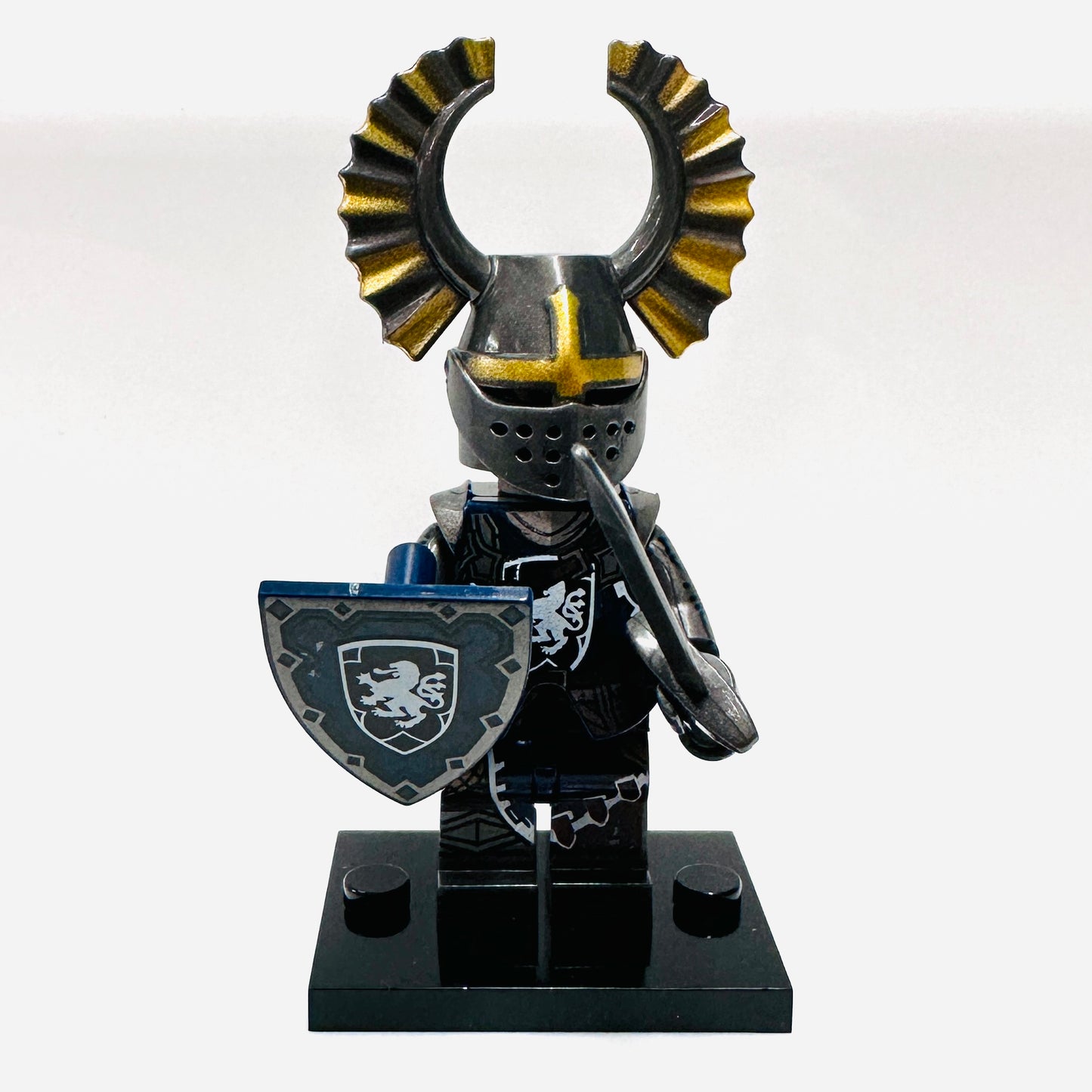 Custom Medieval Lion Heart Knight Minifigure