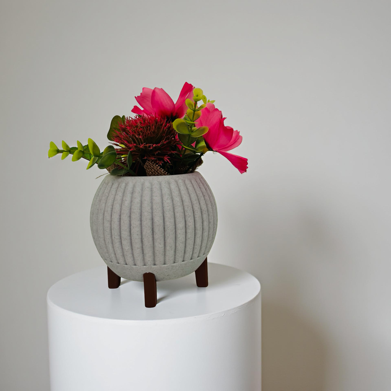 3D Printed Grey Marble Planter with Black Legs