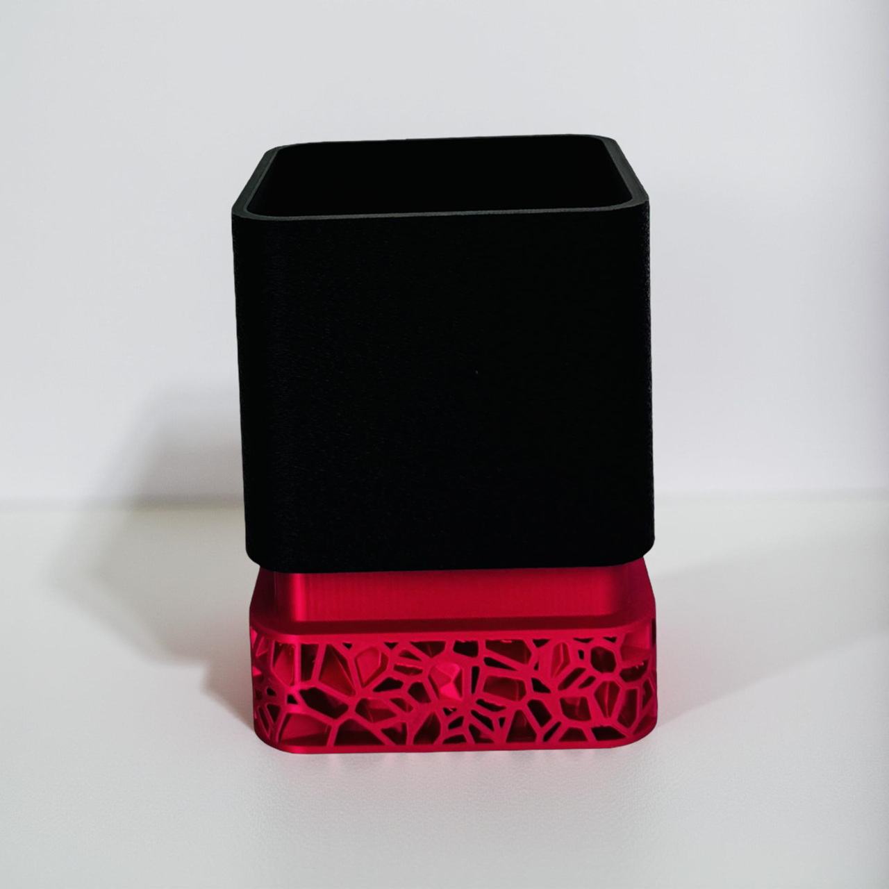 3D Printed Red and Black Square Planter