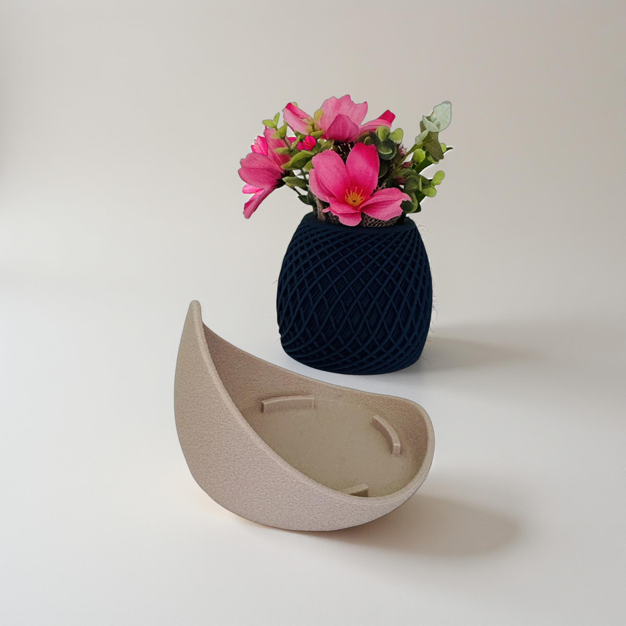 3D Printed Navy Planter with Beige Geometric Base