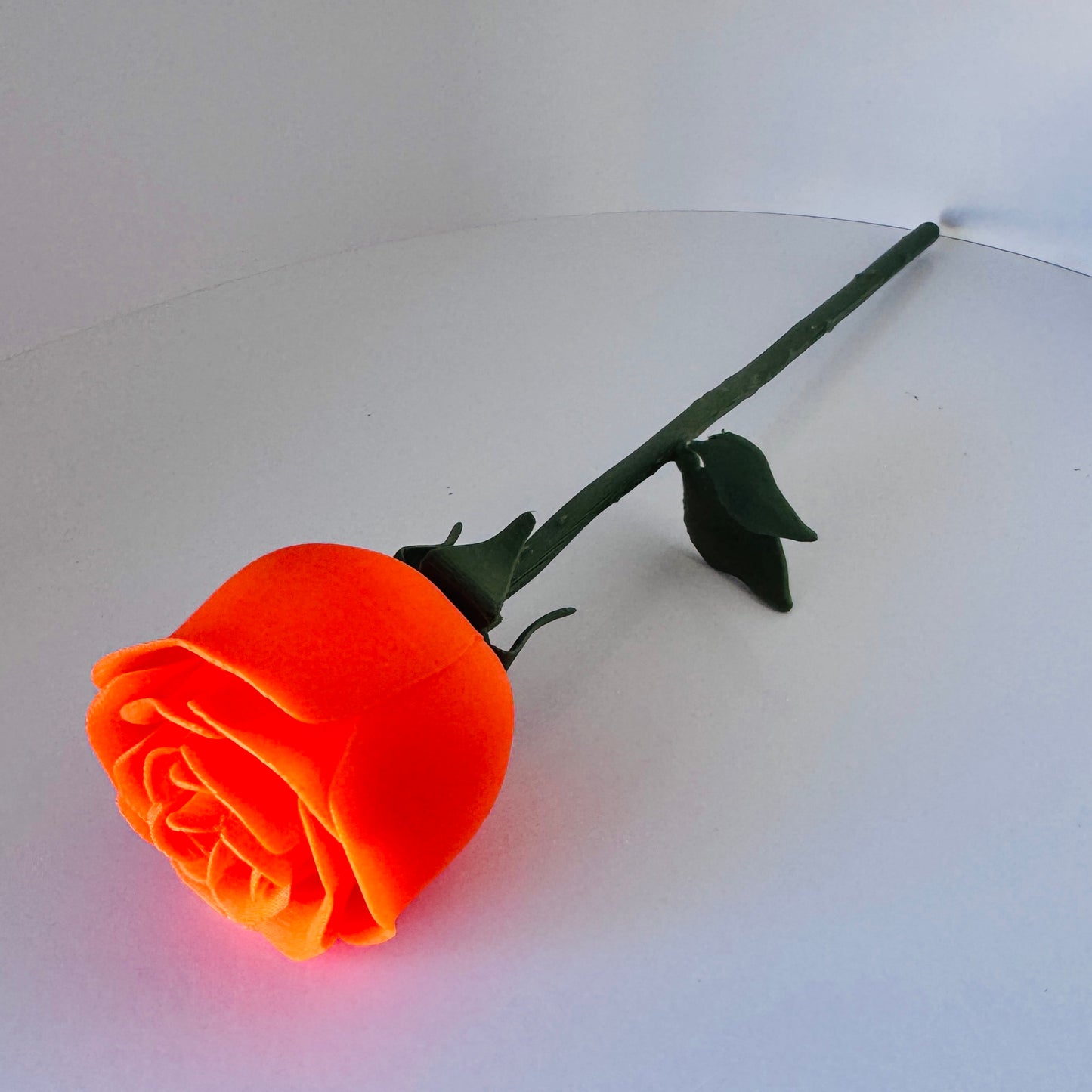 Exquisite 3D Printed Roses with Detachable Stems - Forever in Bloom