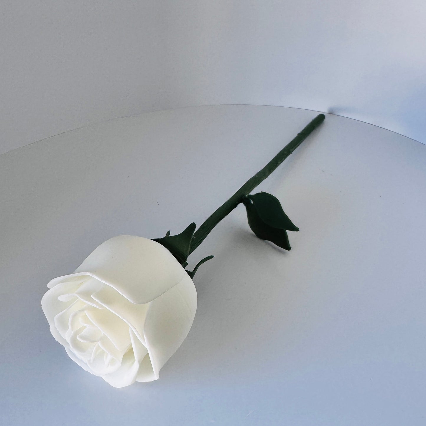 Exquisite 3D Printed Roses with Detachable Stems - Forever in Bloom