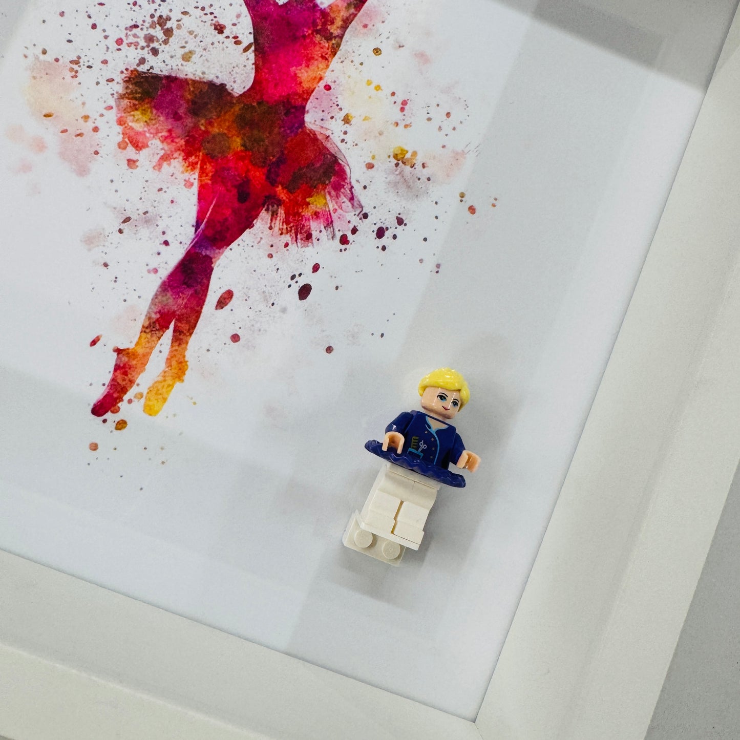 Ballerina/Dancer minifigure in a Frame