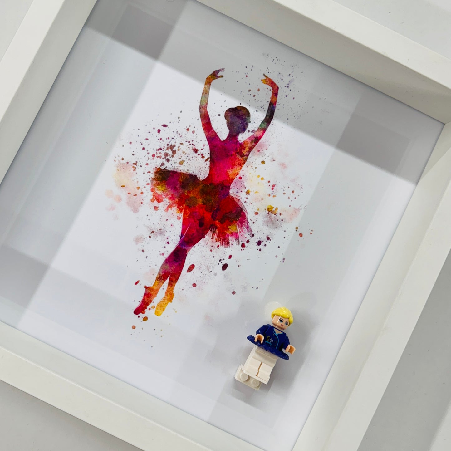 Ballerina/Dancer minifigure in a Frame
