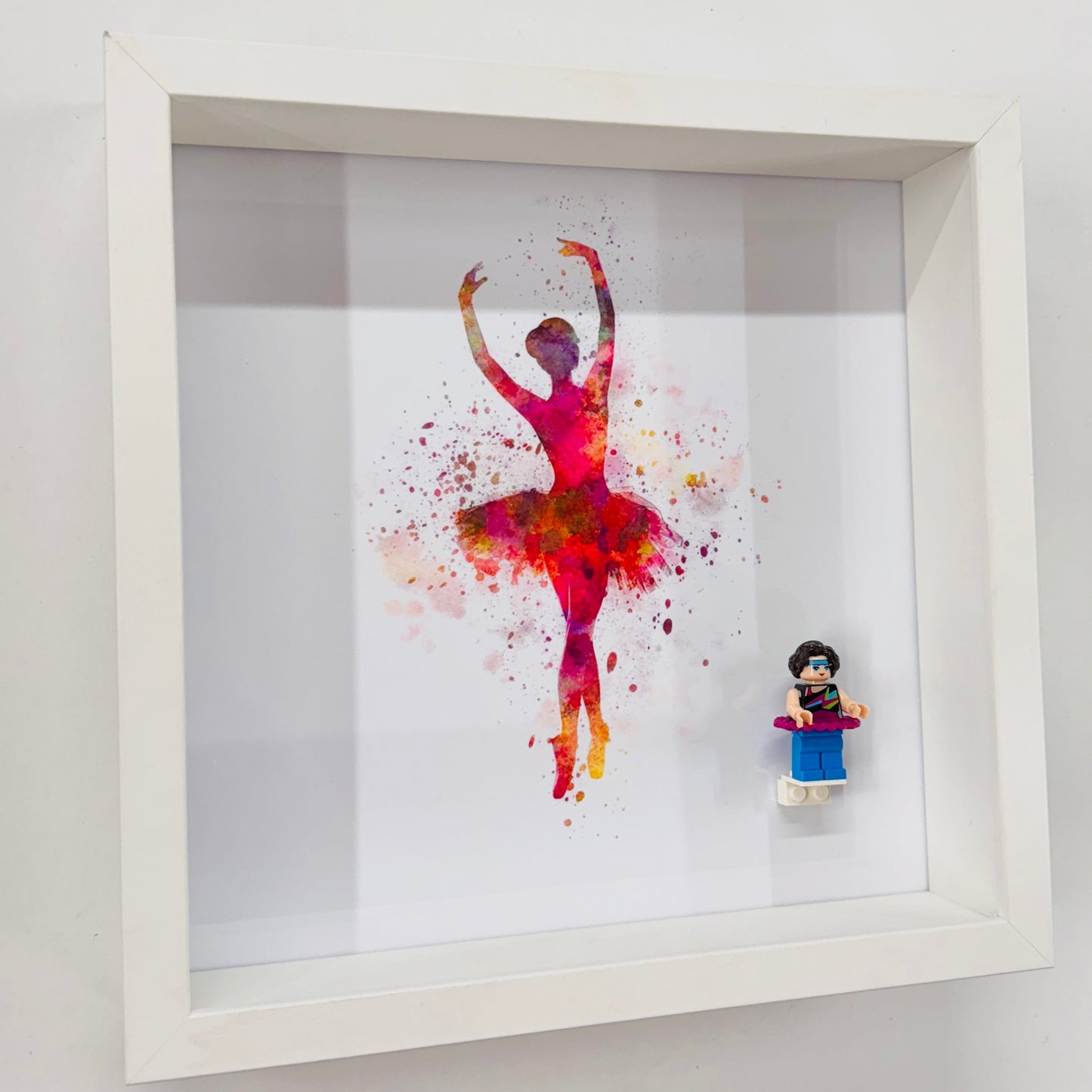 Ballerina/Dancer minifigure in a Frame