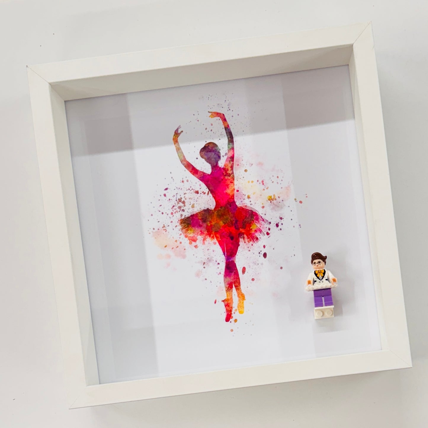 Ballerina/Dancer minifigure in a Frame