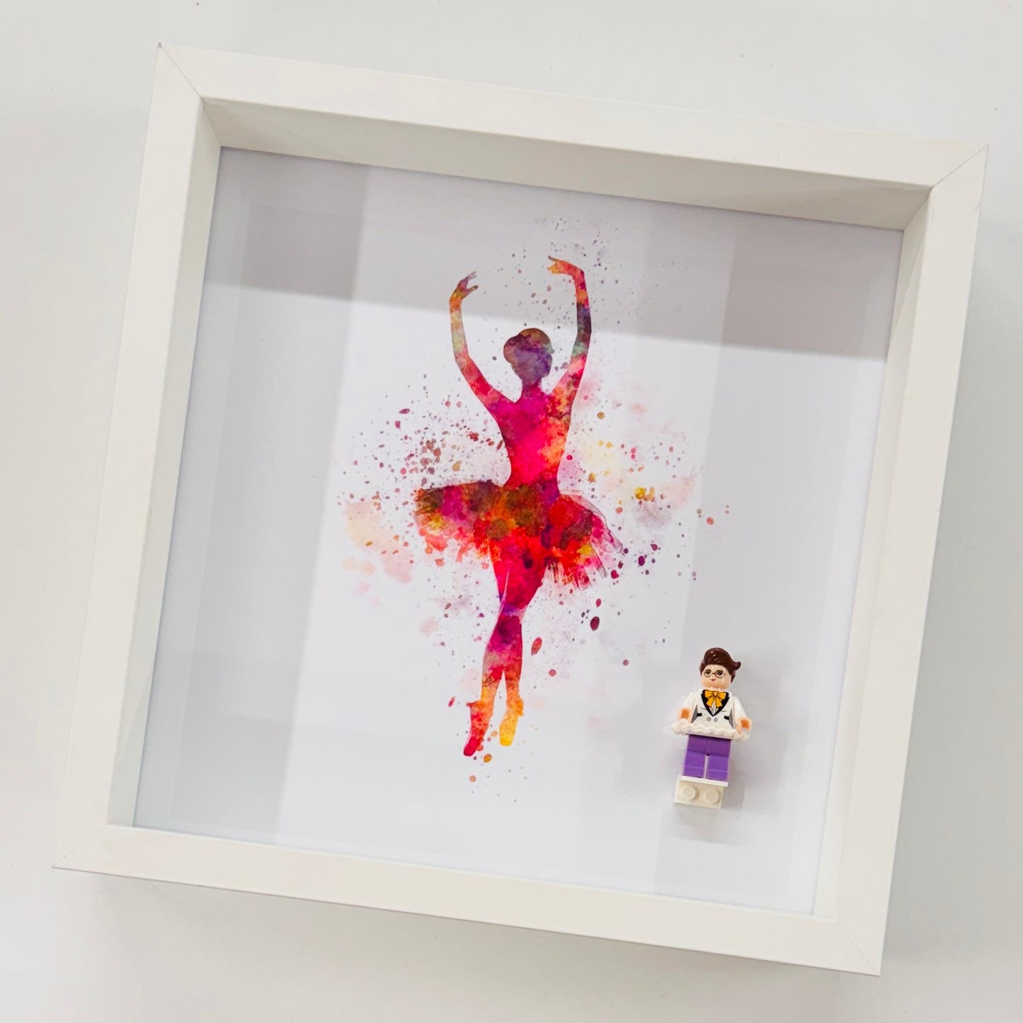 Ballerina/Dancer minifigure in a Frame