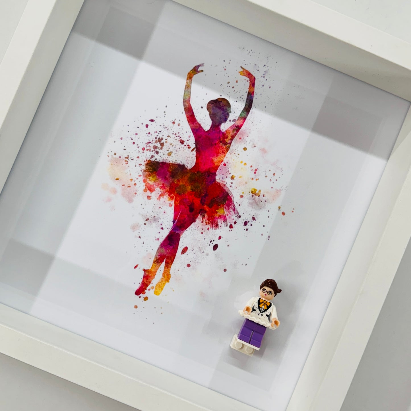 Ballerina/Dancer minifigure in a Frame