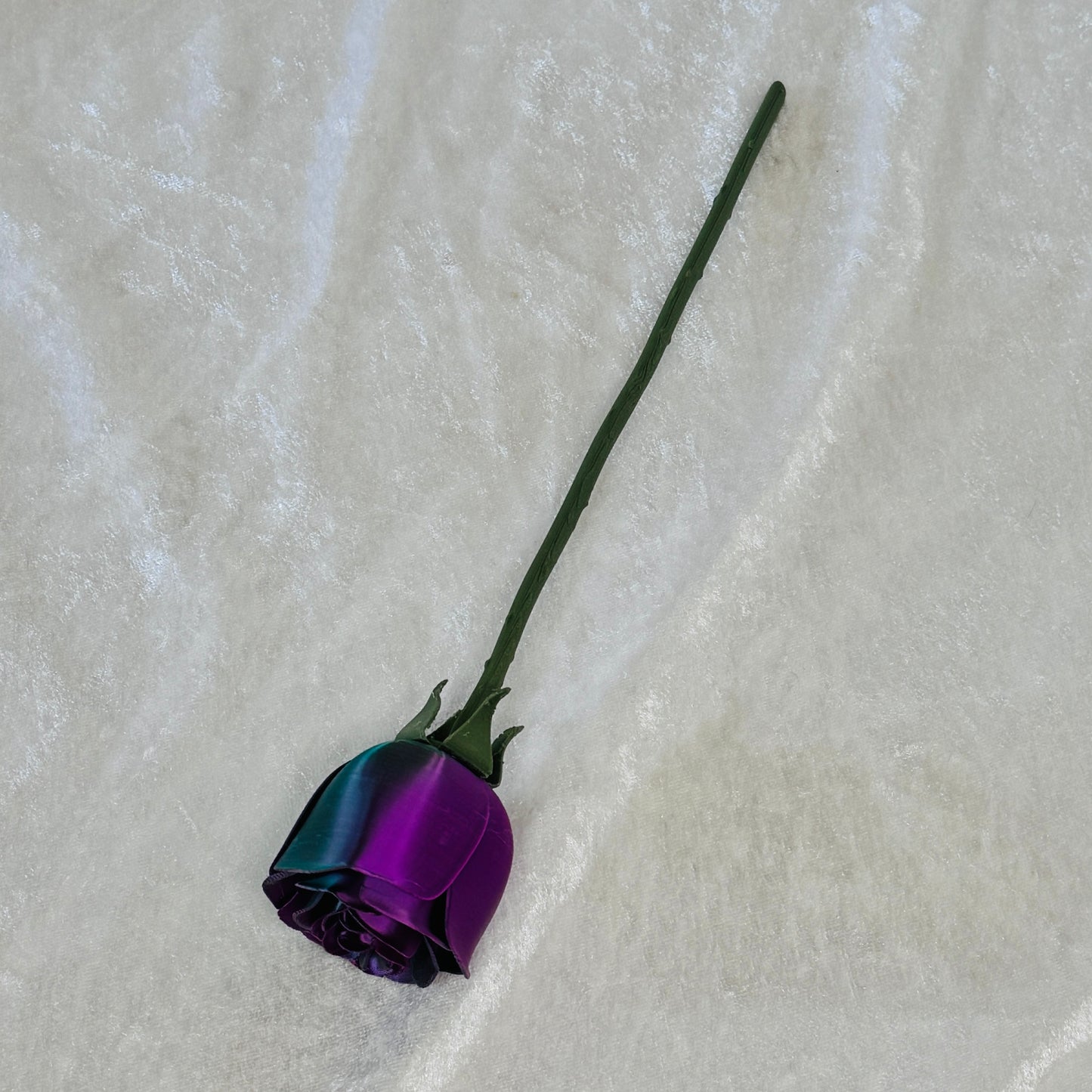 Exquisite 3D Printed Roses with Detachable Stems - Forever in Bloom