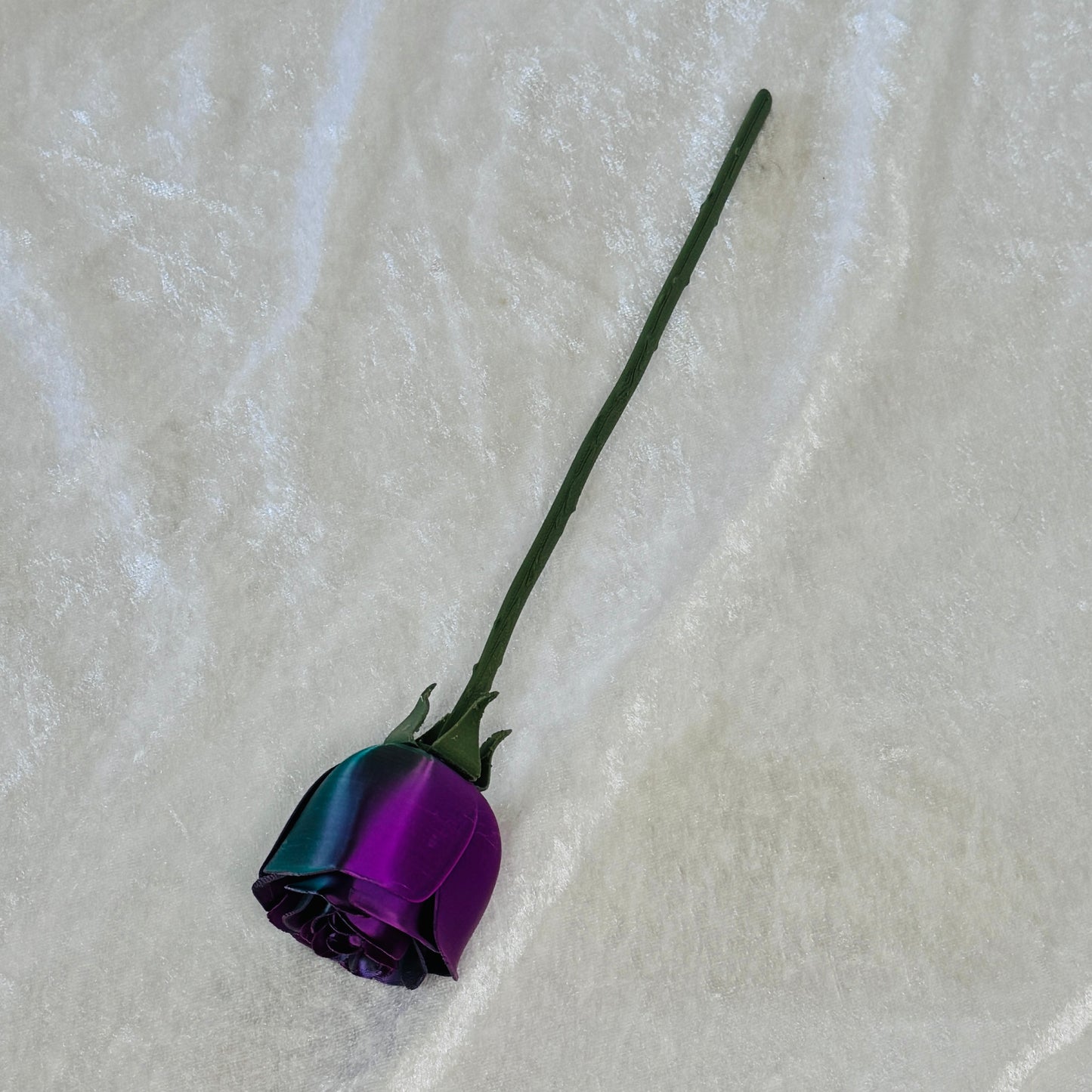 Exquisite 3D Printed Roses with Detachable Stems - Forever in Bloom