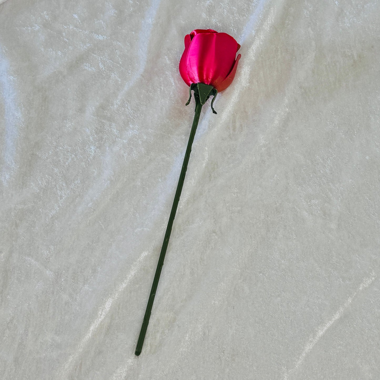 Exquisite 3D Printed Roses with Detachable Stems - Forever in Bloom