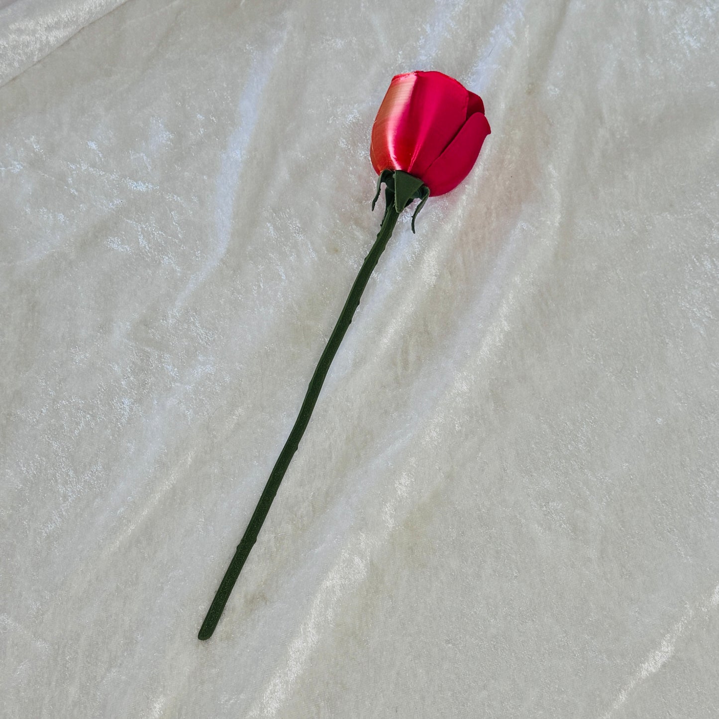 Exquisite 3D Printed Roses with Detachable Stems - Forever in Bloom