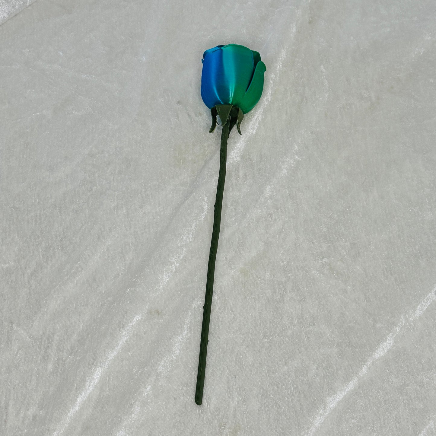 Exquisite 3D Printed Roses with Detachable Stems - Forever in Bloom