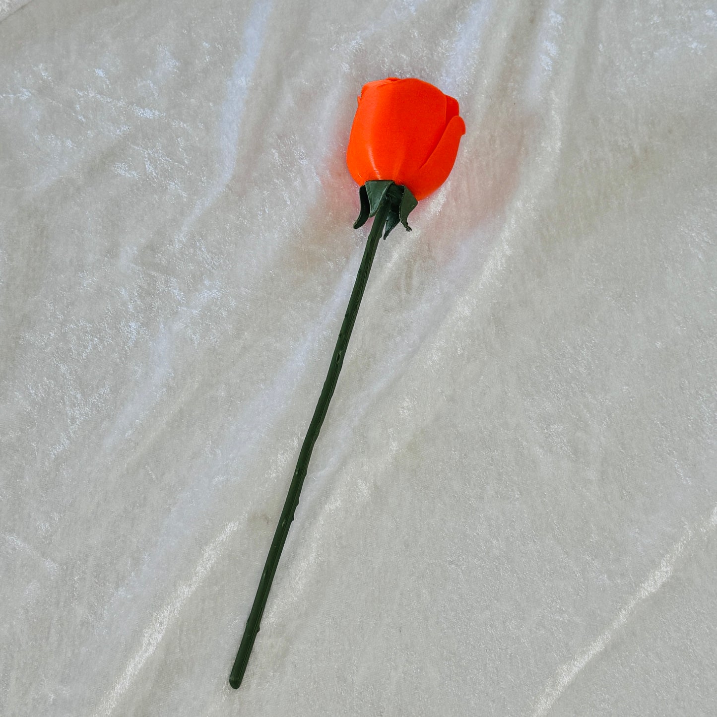 Exquisite 3D Printed Roses with Detachable Stems - Forever in Bloom