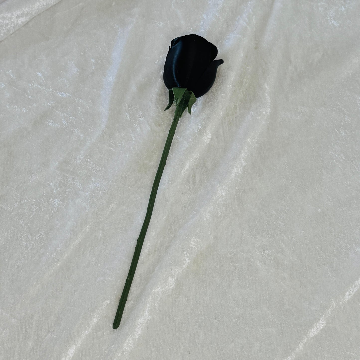 Exquisite 3D Printed Roses with Detachable Stems - Forever in Bloom