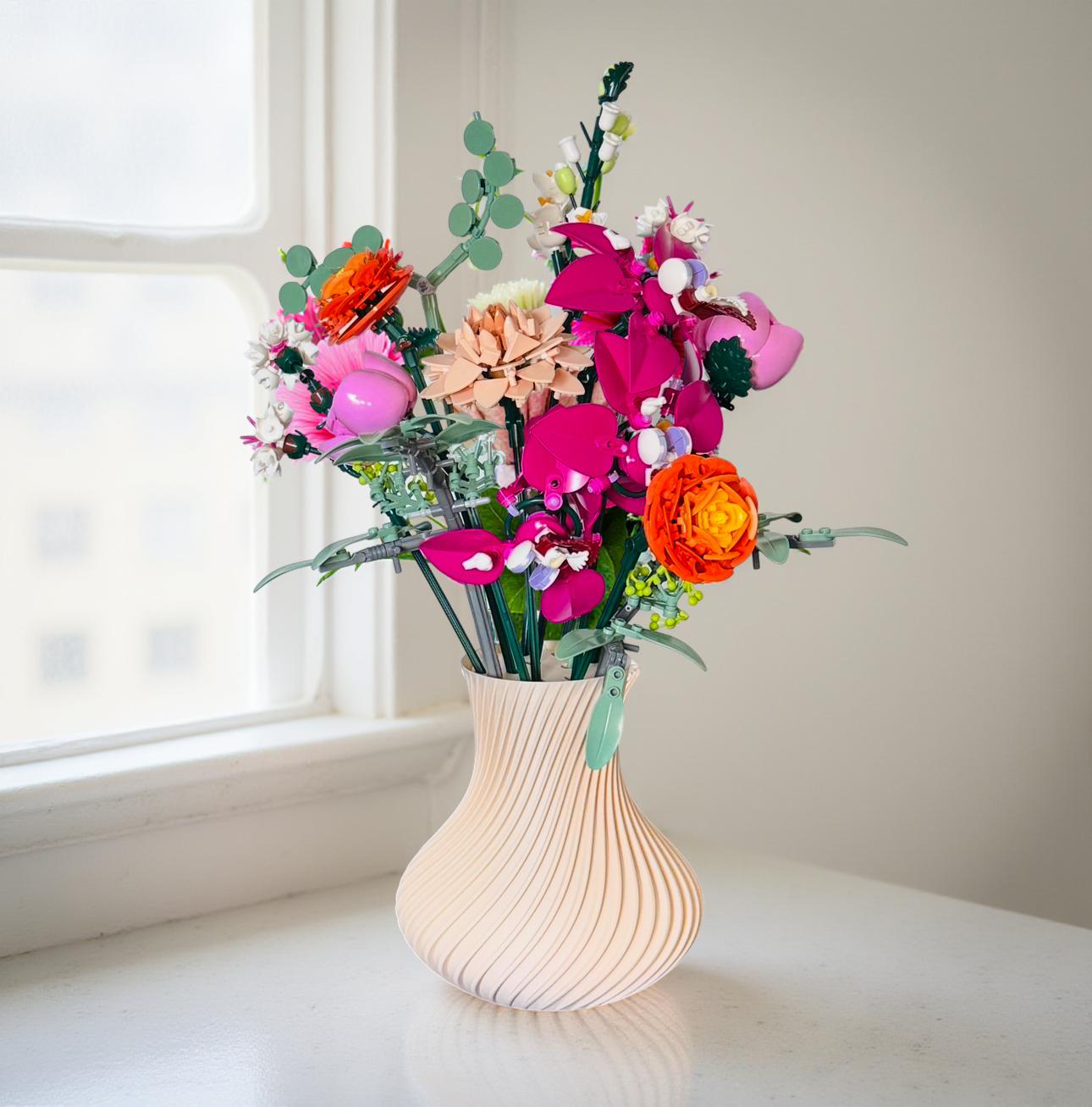 Display Vase For Lego Bouquet, Artificial Flowers or Roses 10342 Botanicals