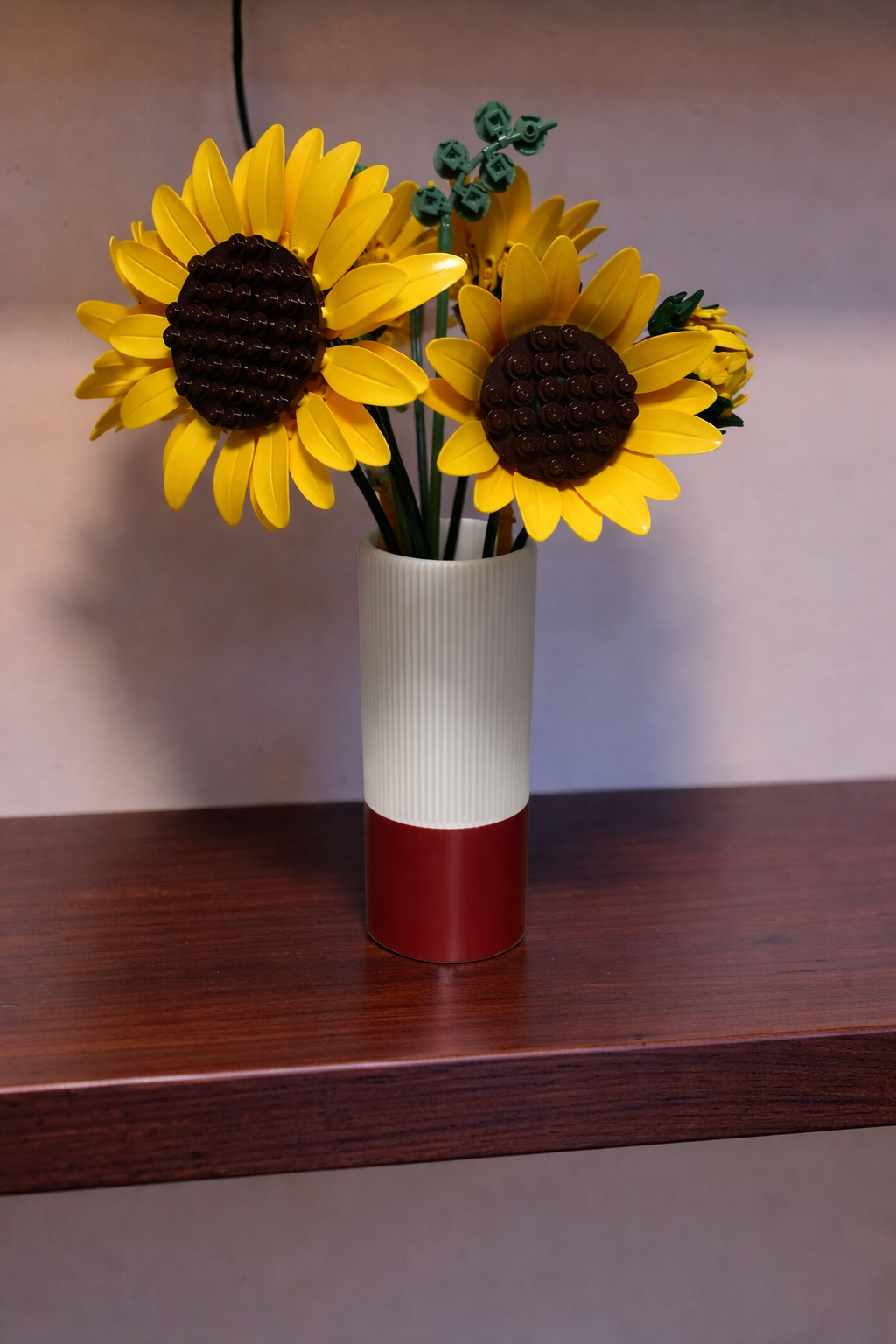 Vase for LEGO Sunflowers Bouquet 11502– 18cm Vase – Custom Colour Base