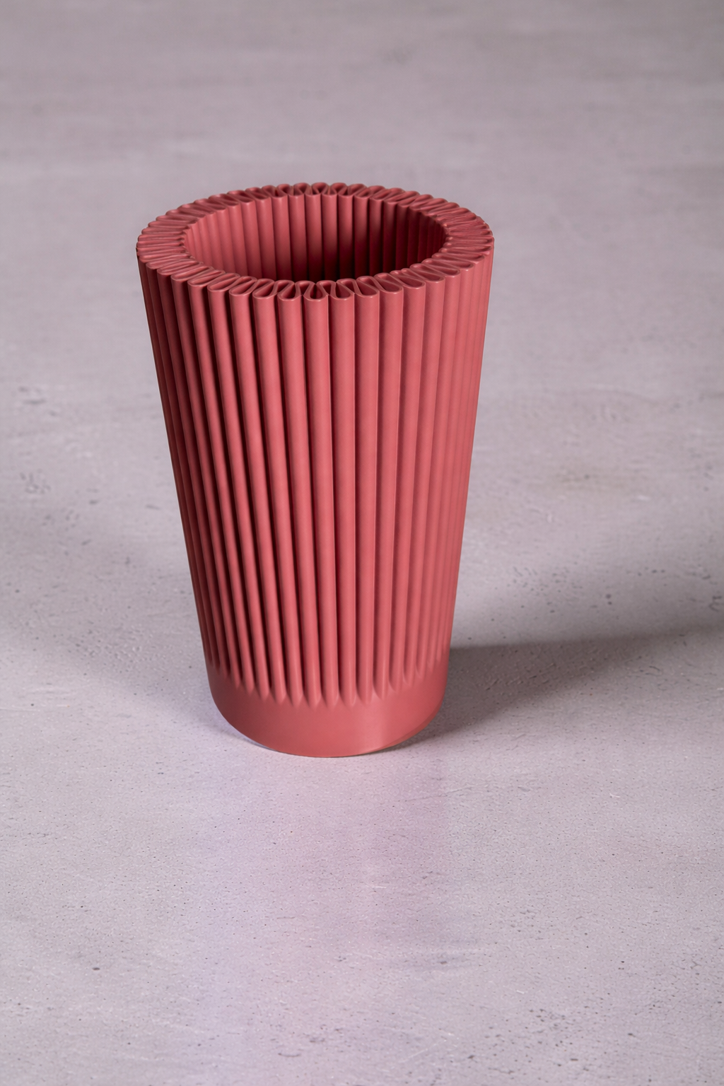 Vase for LEGO Bouquets, Botanicals & Flowers Sets 10313 | Modern Ribbed Vase