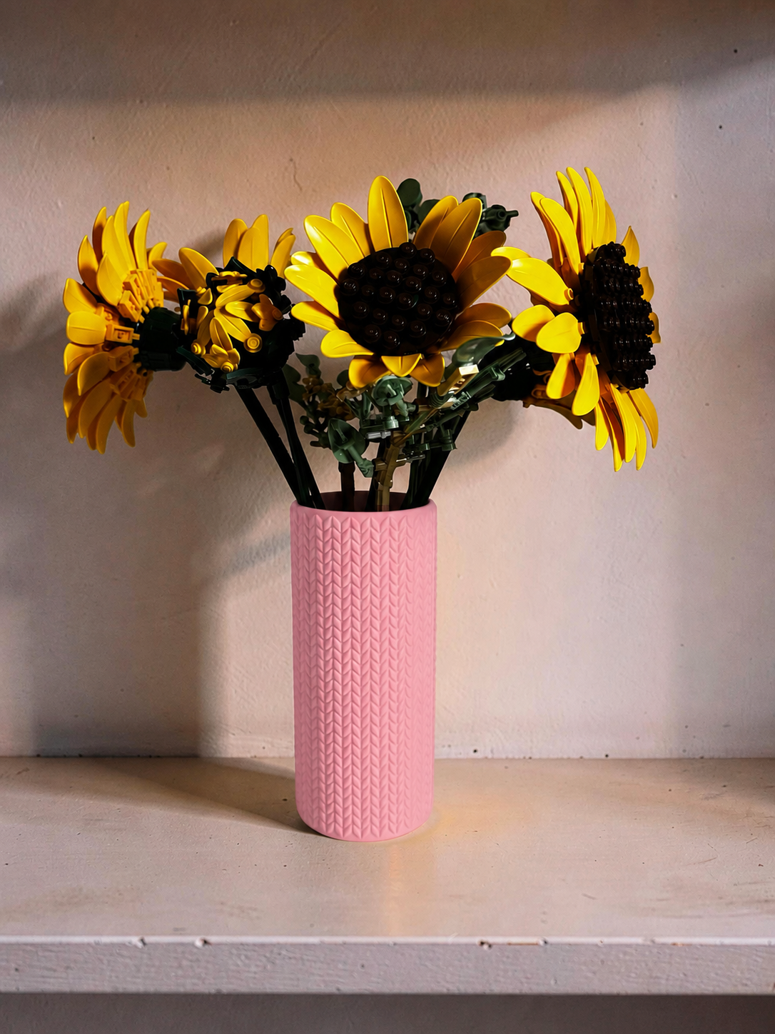 Vase for LEGO Sunflowers Bouquet 11502 | Modern Knitted Vase | 18cm Tall