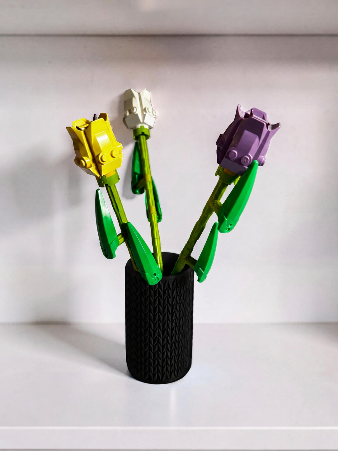 Vase for LEGO Botanicals Tulips 40461 | Modern Knitted Vase | 10cm Tall