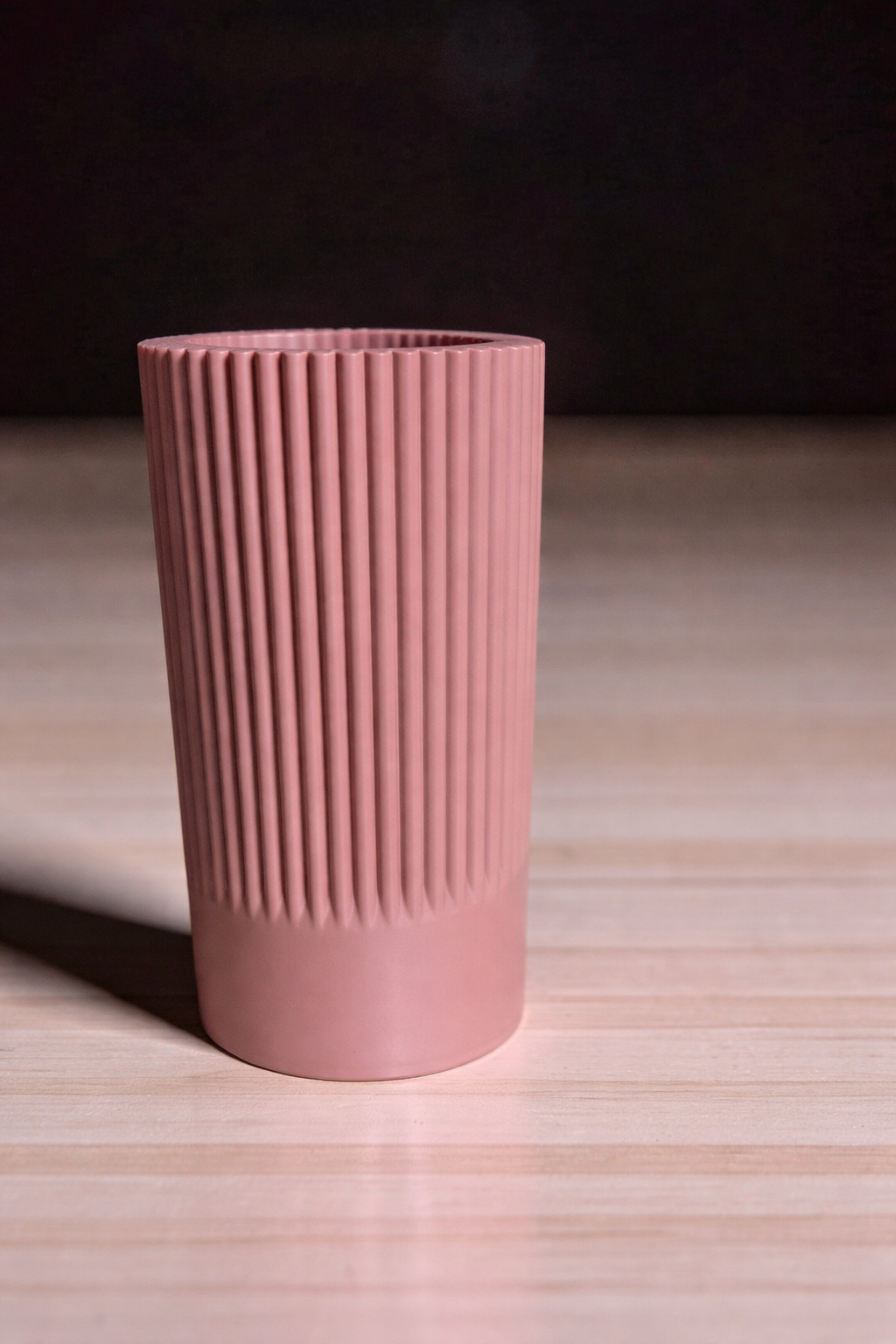 Vase for LEGO Icons Daffodils 40646 | Modern Ribbed Vase | 11cm Tall