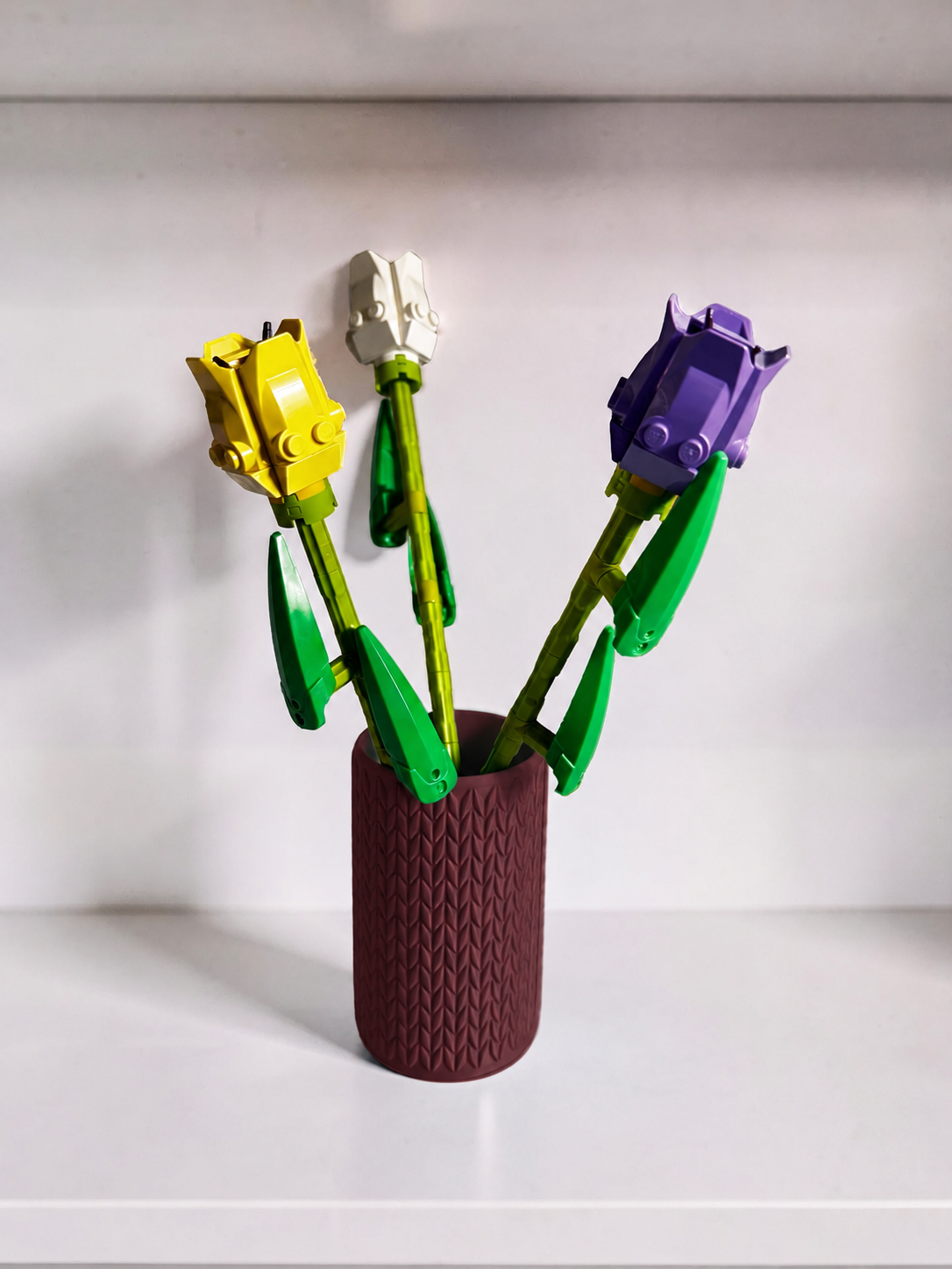 Vase for LEGO Botanicals Tulips 40461 | Modern Knitted Vase | 10cm Tall