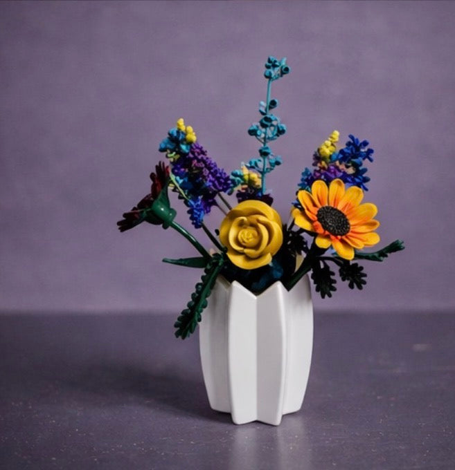 Vase For Lego Flowers,Bouquets, Botanicals tulips, Pink Roses, Red Roses 40461
