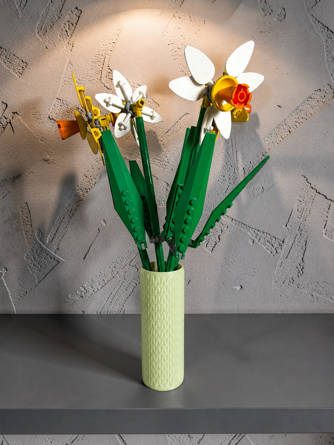 Vase for LEGO Icons Daffodils 40646 | Modern Knitted Vase | 11cm Tall