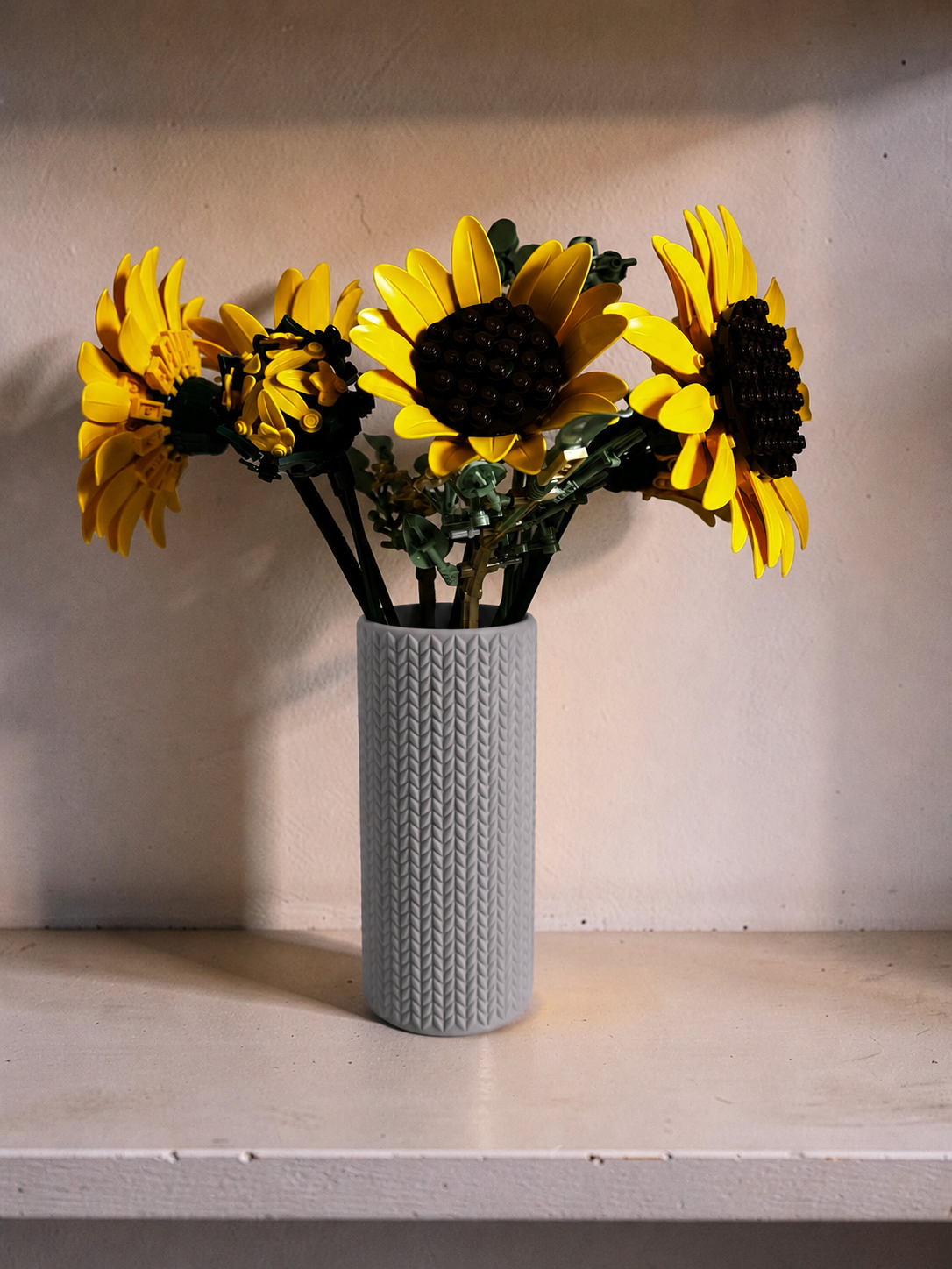 Vase for LEGO Sunflowers Bouquet 11502 | Modern Knitted Vase | 18cm Tall