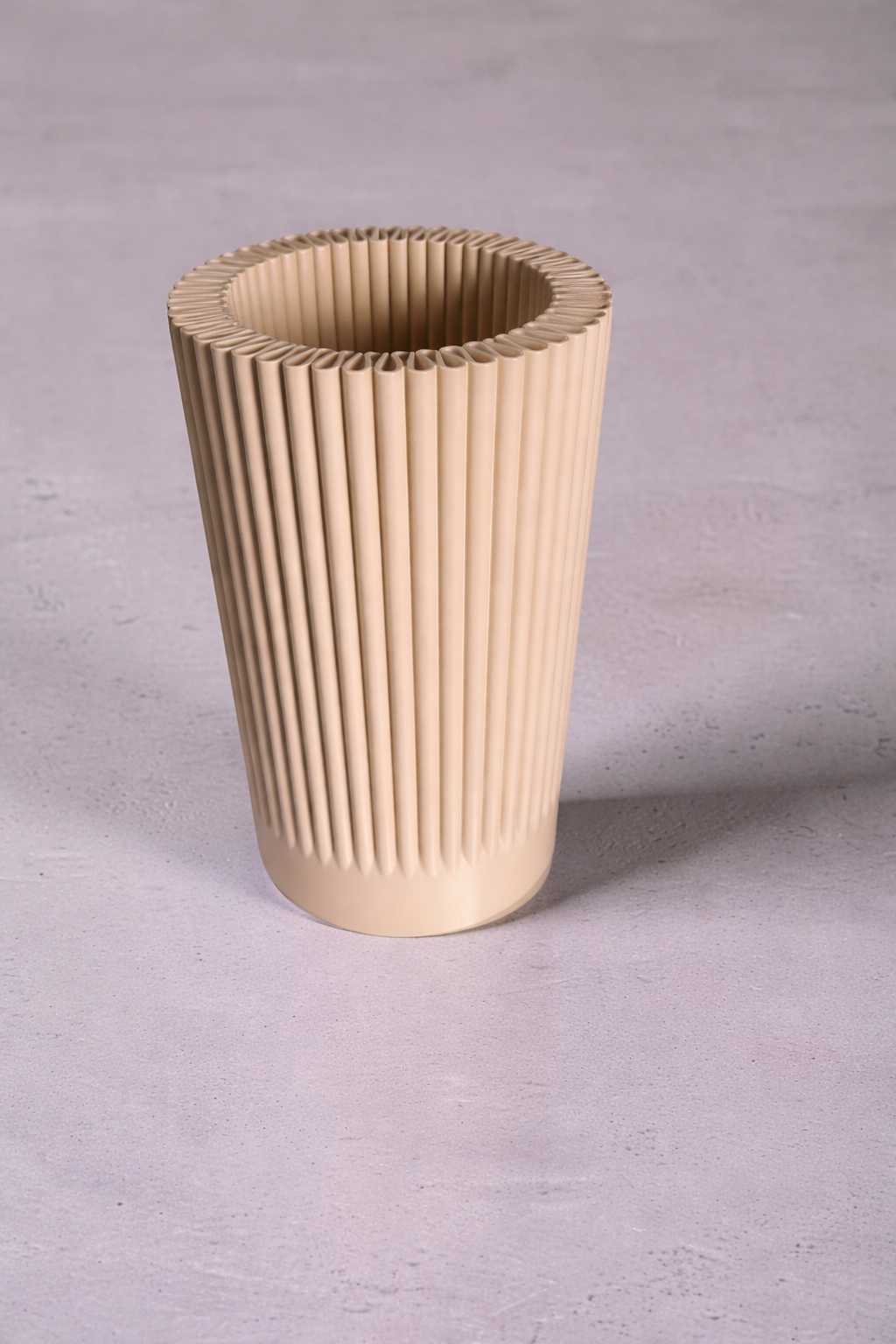 Vase for LEGO Bouquets, Botanicals & Flowers Sets 10313 | Modern Ribbed Vase