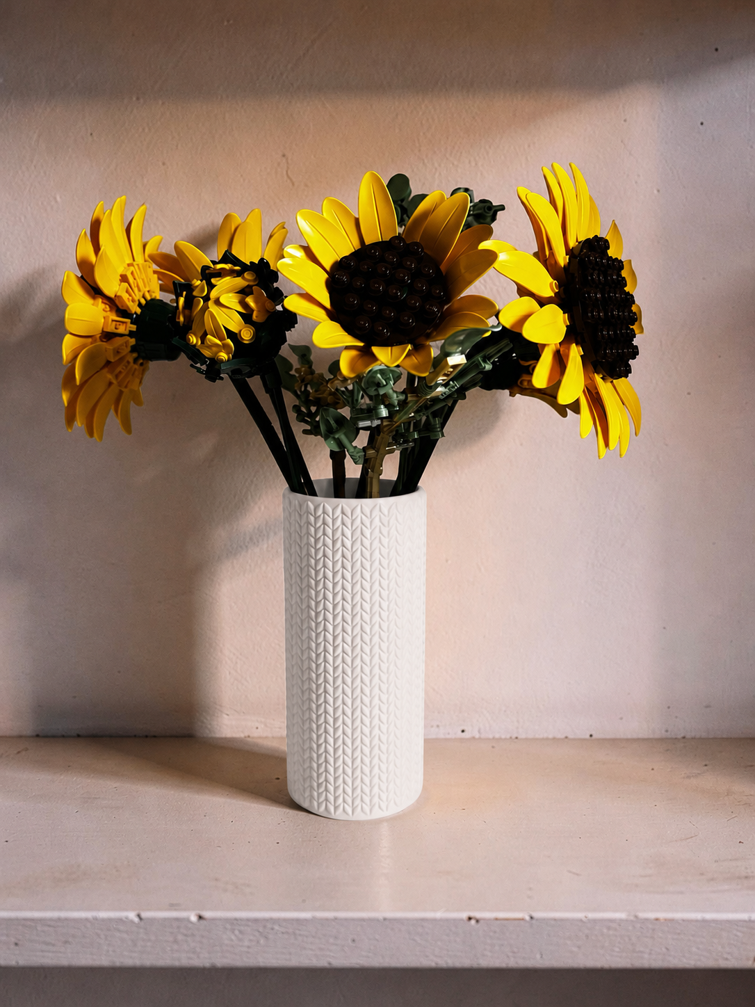 Vase for LEGO Sunflowers Bouquet 11502 | Modern Knitted Vase | 18cm Tall