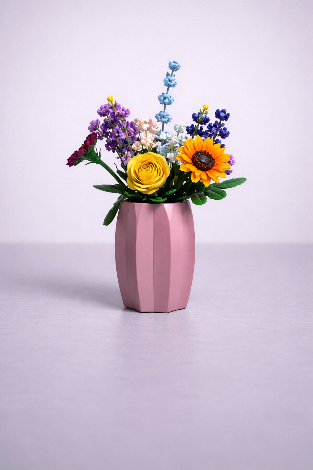 Vase For Lego Flowers,Bouquets, Botanicals tulips, Pink Roses, Red Roses 40461