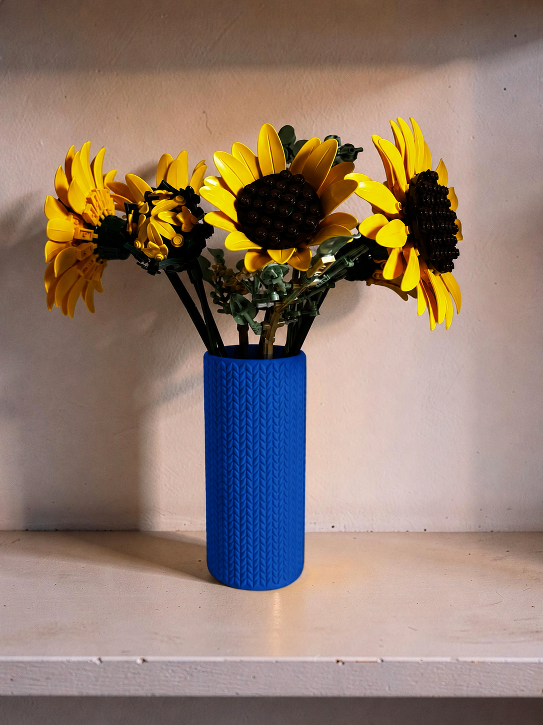 Vase for LEGO Sunflowers Bouquet 11502 | Modern Knitted Vase | 18cm Tall