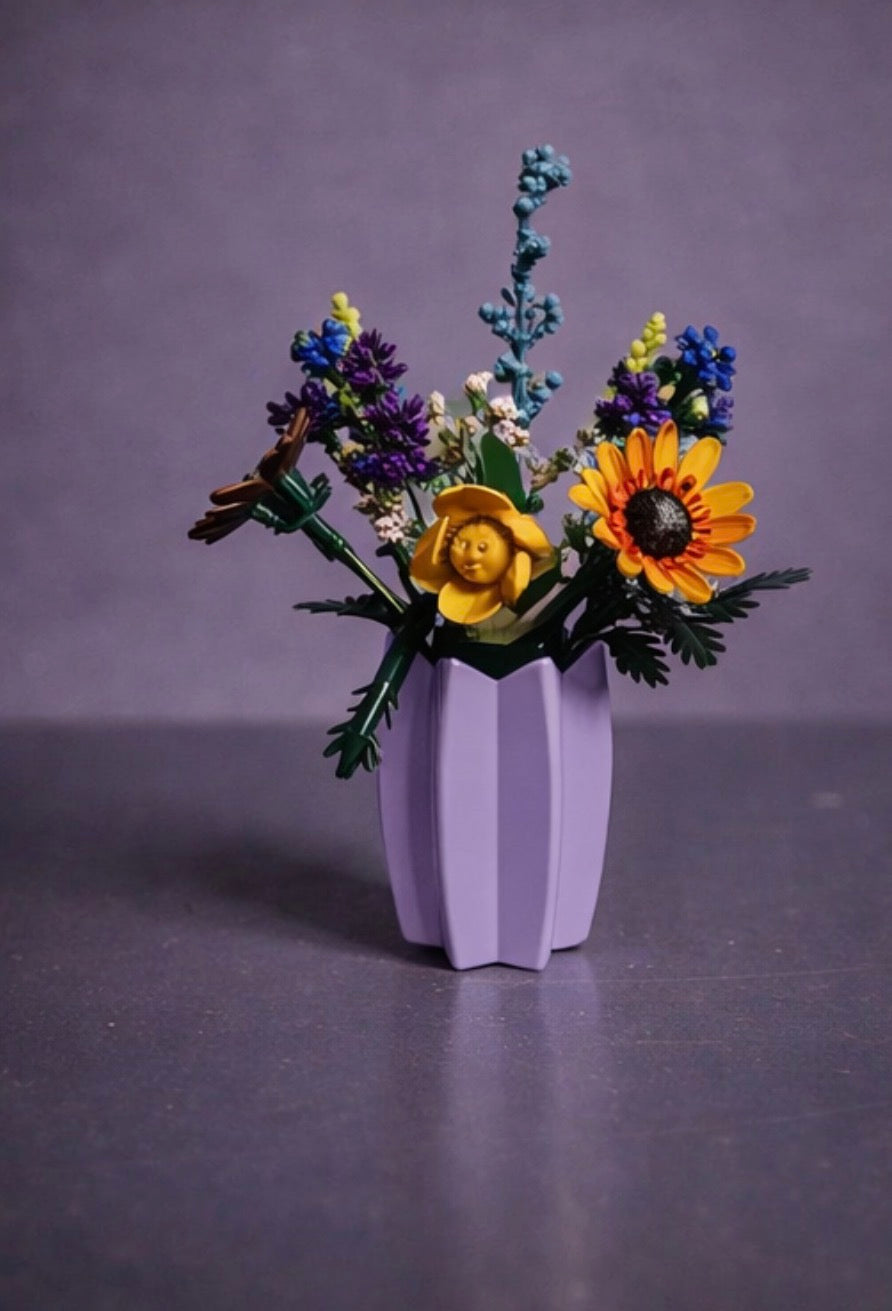 Vase For Lego Flowers,Bouquets, Botanicals tulips, Pink Roses, Red Roses 40461