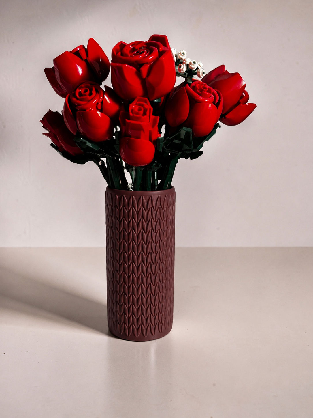 Vase for LEGO Bouquets, Botanicals & Flowers Sets 10313 | Modern Knitted Vase