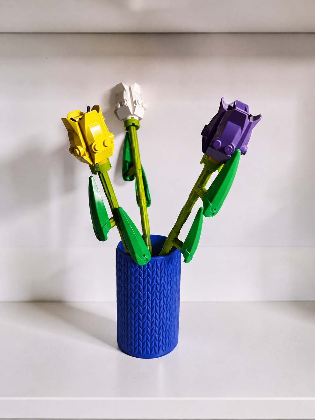 Vase for LEGO Botanicals Tulips 40461 | Modern Knitted Vase | 10cm Tall