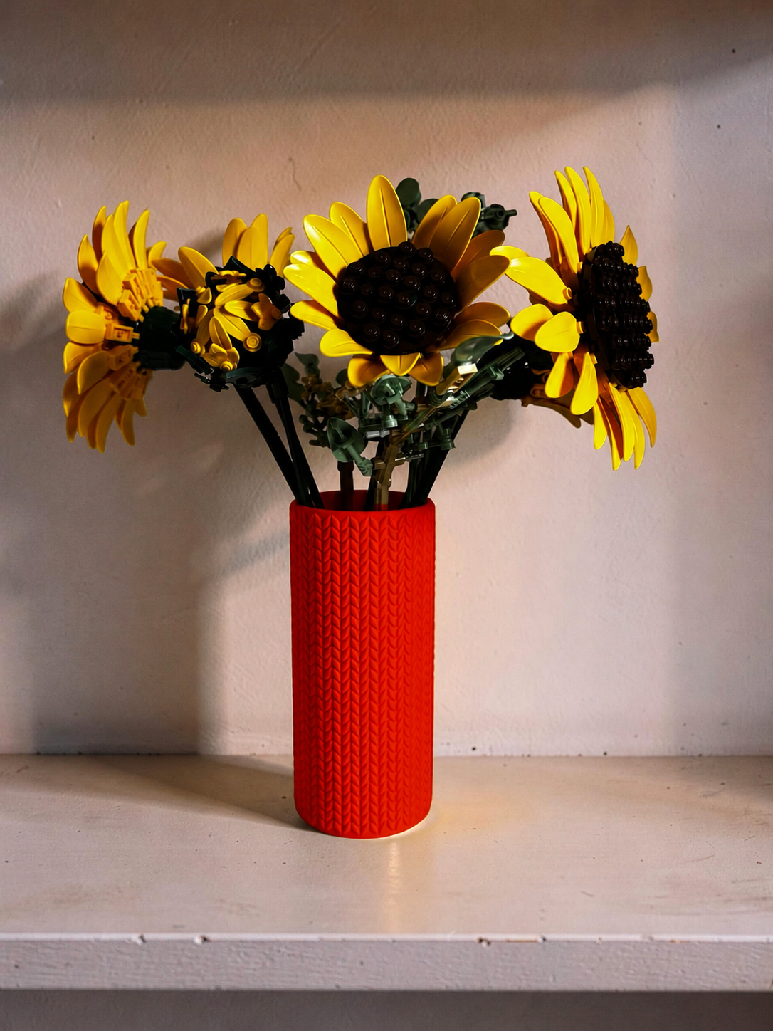 Vase for LEGO Sunflowers Bouquet 11502 | Modern Knitted Vase | 18cm Tall