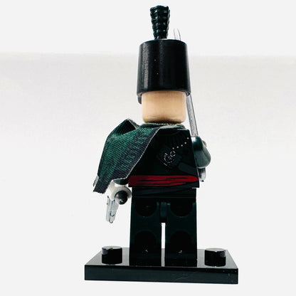 Custom Military officer Of The 95th Regiment Minifigure