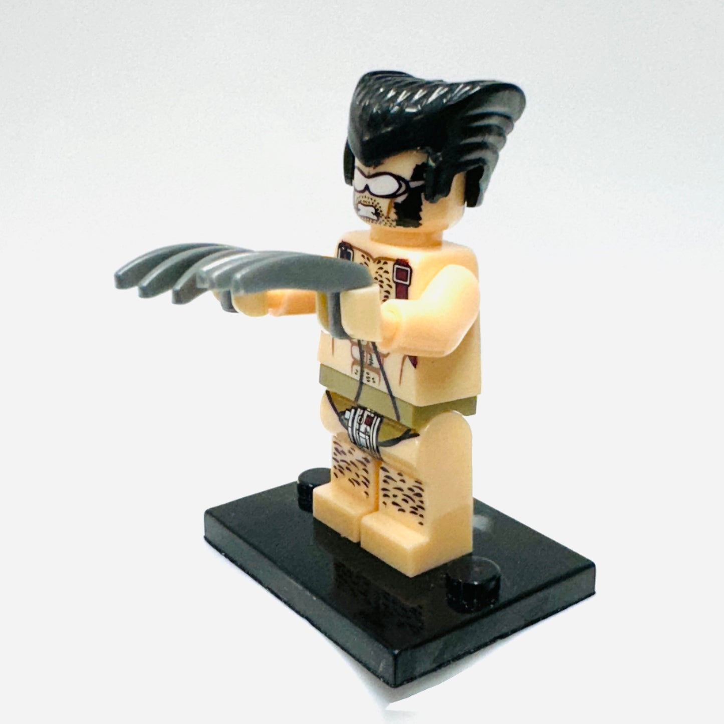 Custom Super Hero Wolverine Minifigure