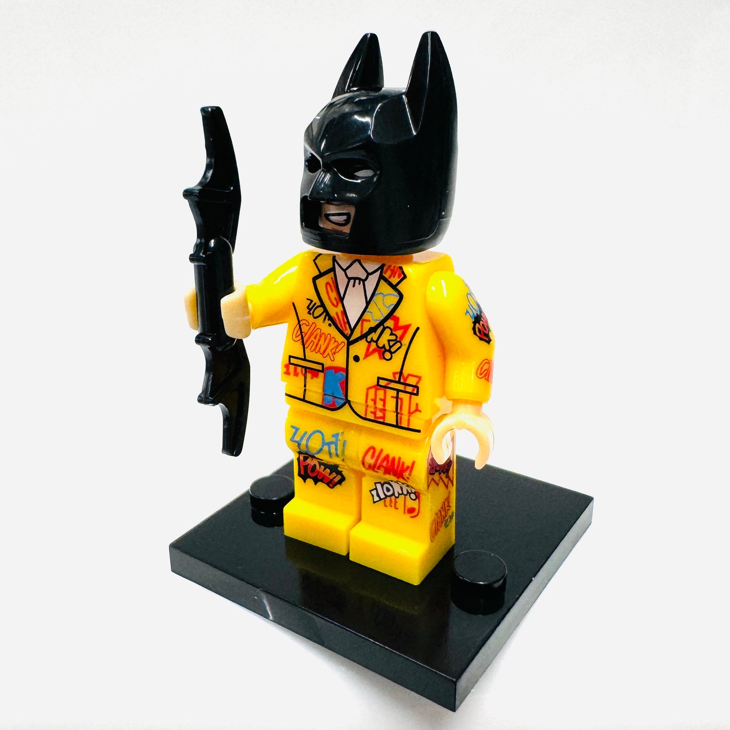 Custom Super Hero Graffiti Yellow Bat Man Minifigure