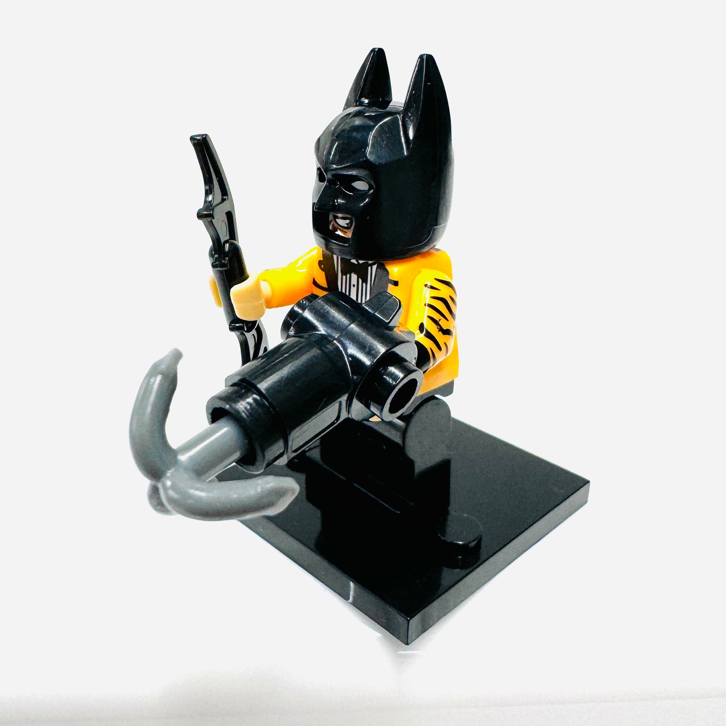 Custom Super Hero Tiger Suit Bat Man Minifigure