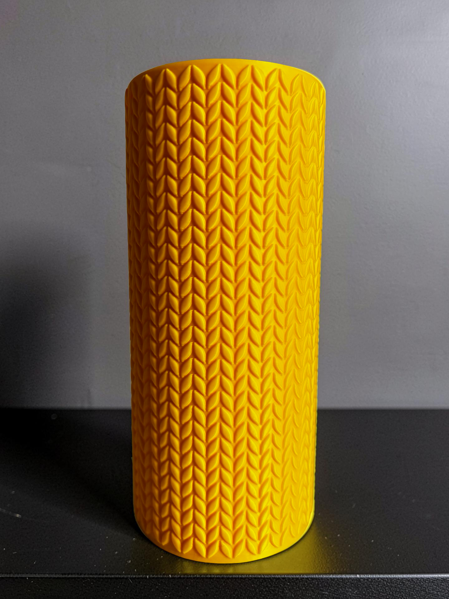 Vase for LEGO Sunflowers Bouquet 11502 | Modern Knitted Vase | 18cm Tall