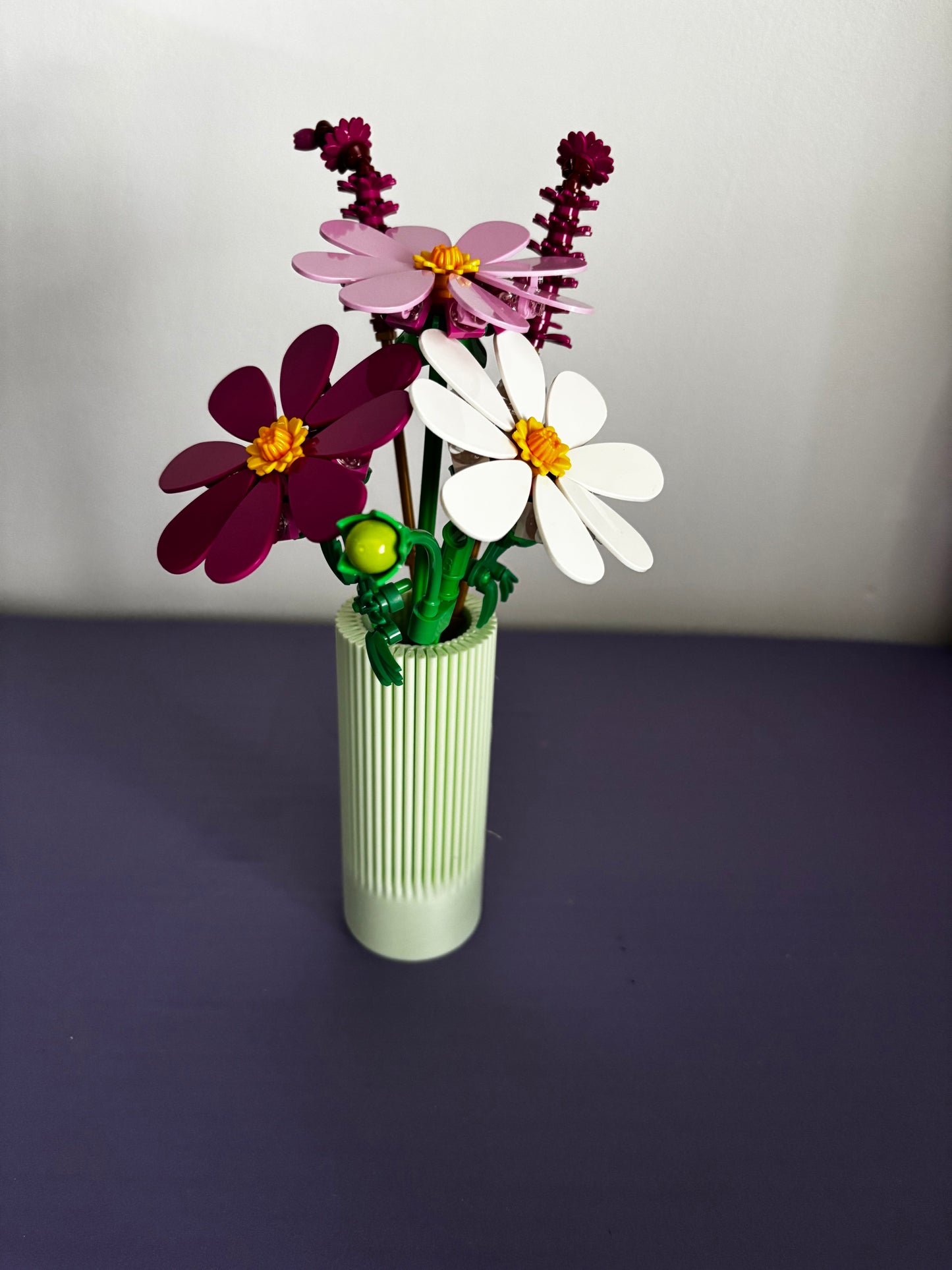 Vase for LEGO Cosmos Flowers 11514 | Modern Ribbed Vase | 11cm Tall