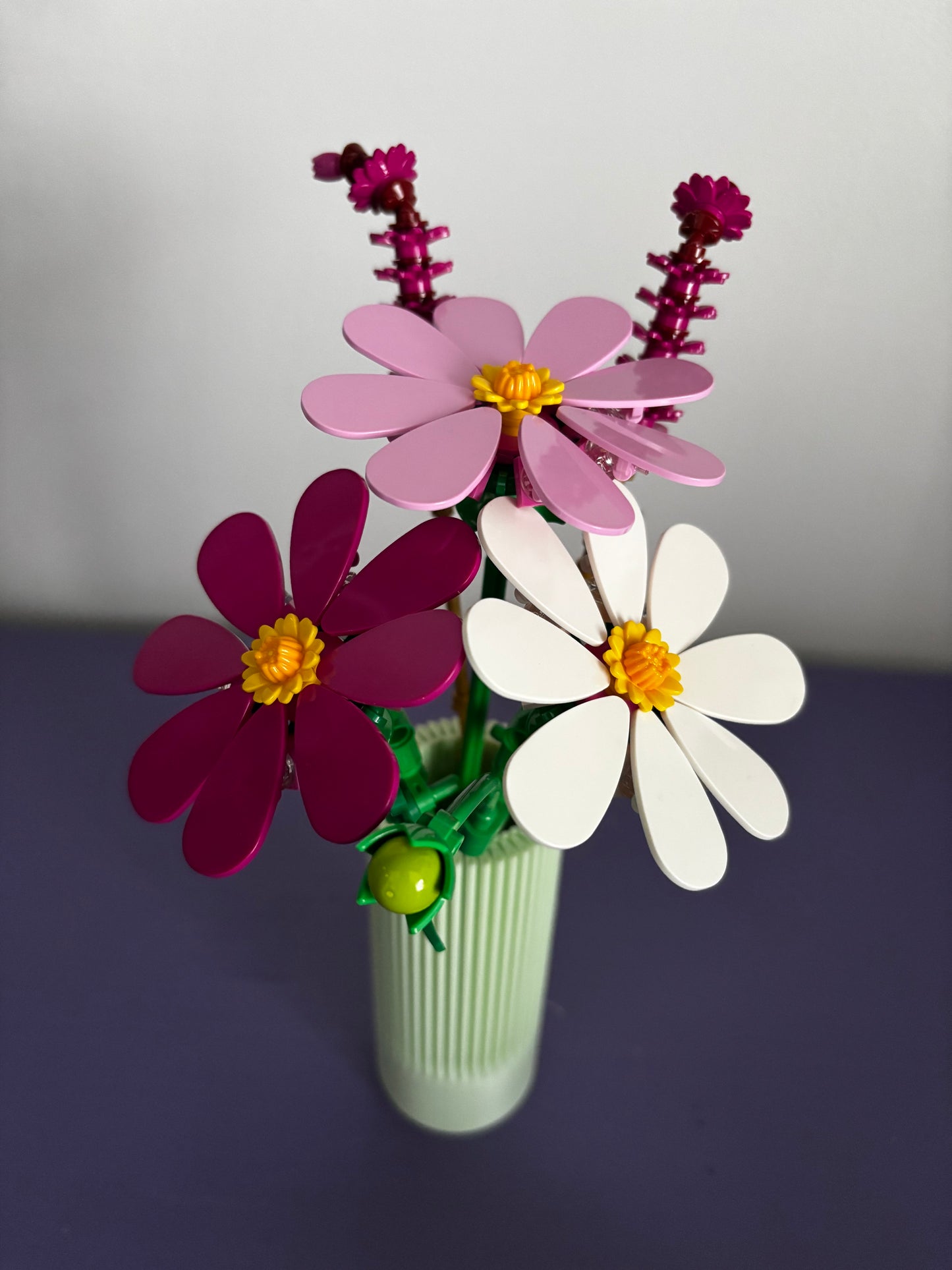 Vase for LEGO Cosmos Flowers 11514 | Modern Ribbed Vase | 11cm Tall