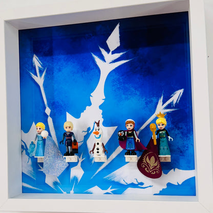 Frozen figures in a Frame