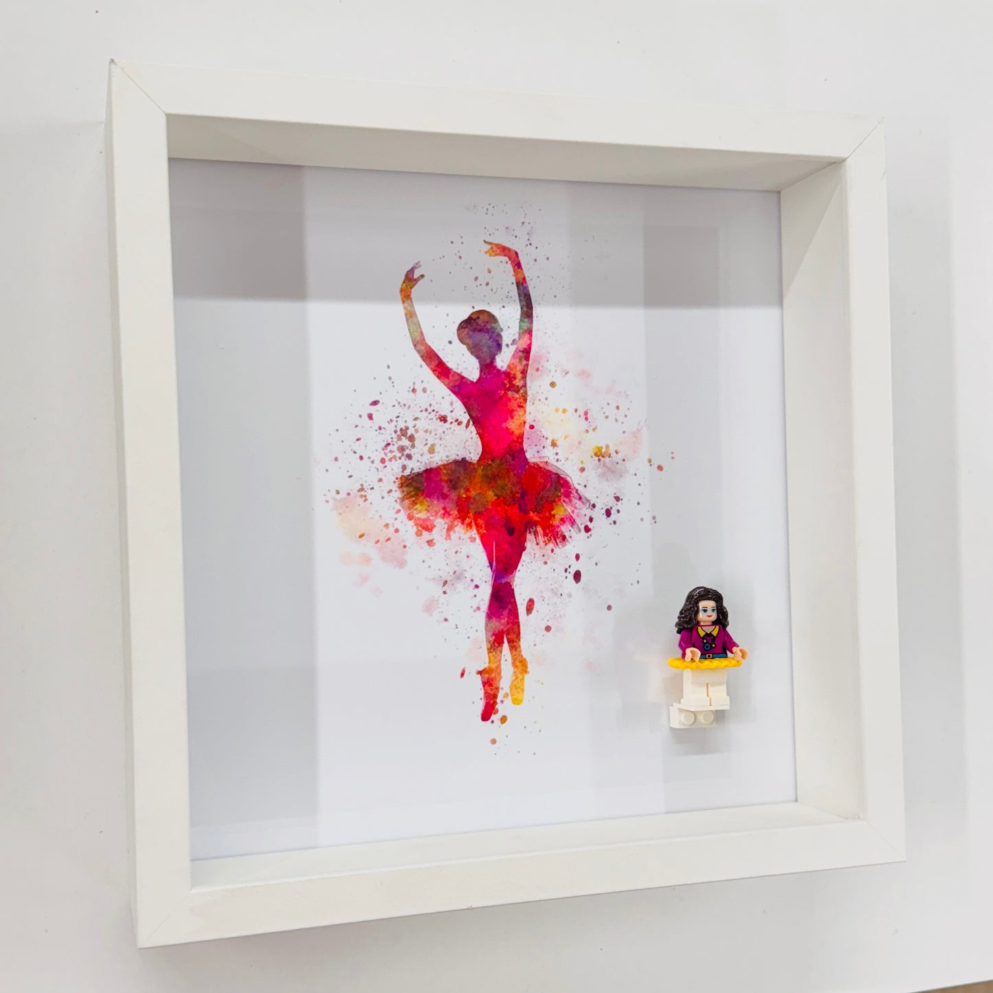 Ballerina/Dancer minifigure in a Frame