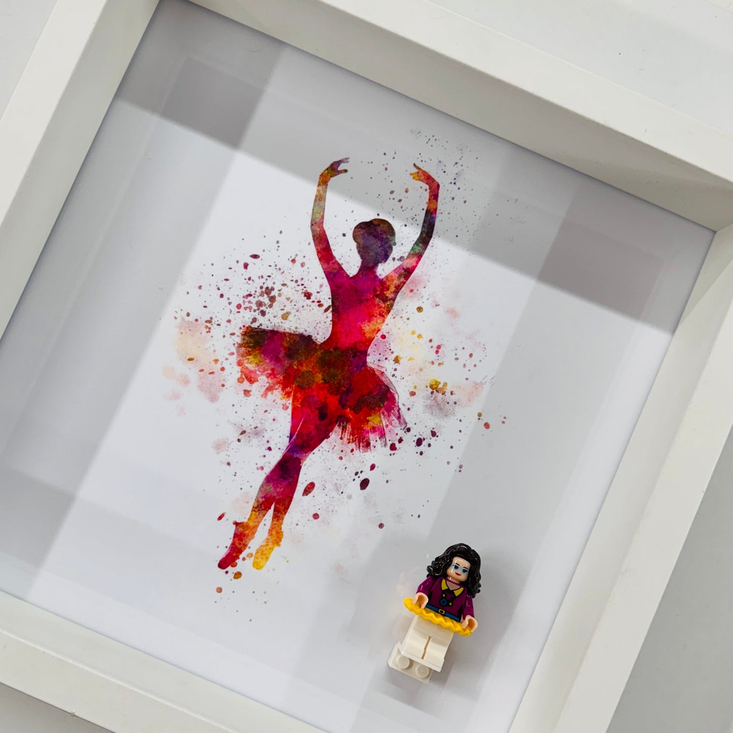 Ballerina/Dancer minifigure in a Frame